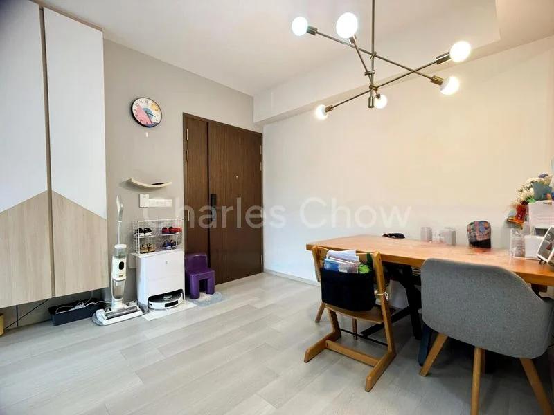 3 Bed Executive Condo for Rent in  The Visionaire - Image 8